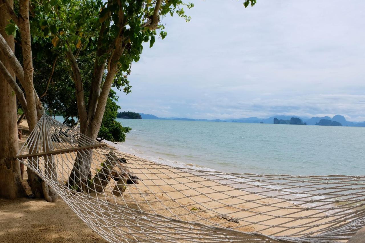 ホテル Touch Glamping Koh Yao Noi ทัช แกรมปิ้ง เกาะยาวน้อย エクステリア 写真