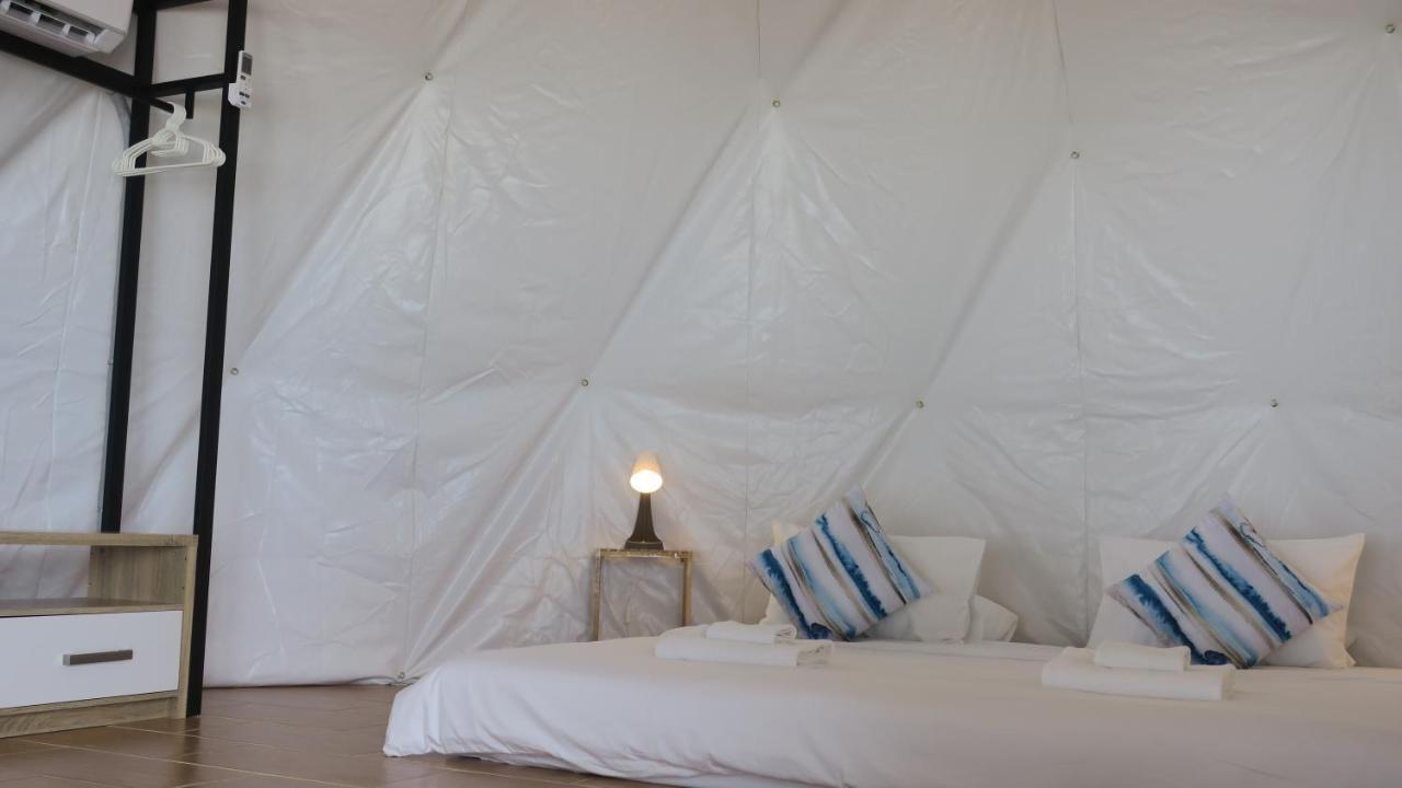 ホテル Touch Glamping Koh Yao Noi ทัช แกรมปิ้ง เกาะยาวน้อย エクステリア 写真